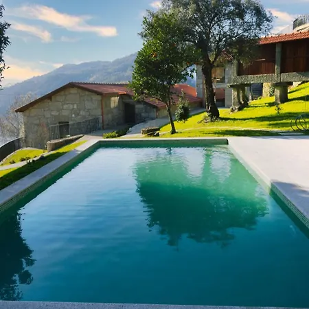 Casa Sao Miguel Arcanjo * Caniçada