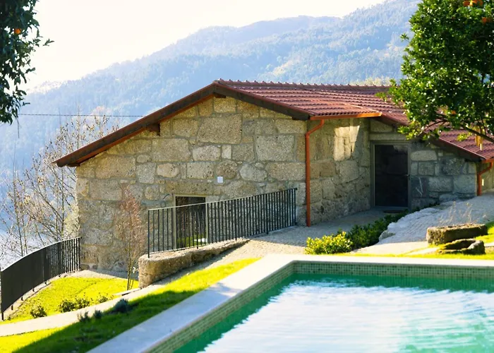 Casa Sao Miguel Arcanjo * Caniçada