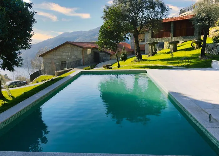 Casa Sao Miguel Arcanjo * Caniçada